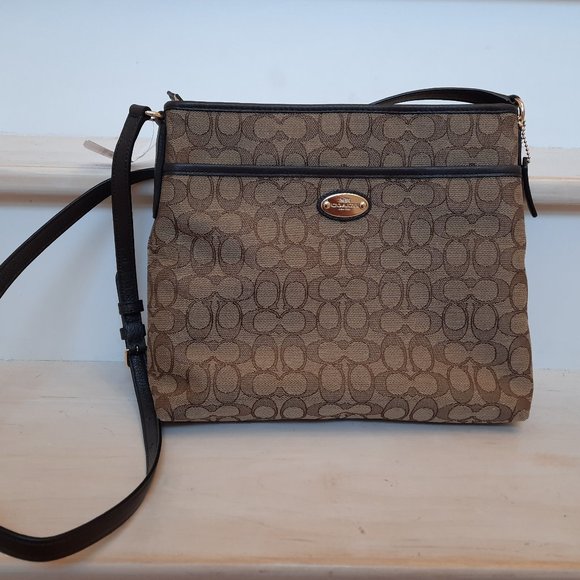 Coach Outlet File Bag - Picture 1 of 6